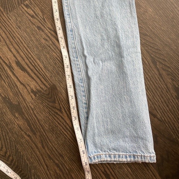 Levi’s 501 Size 27 - Picture 3 of 7